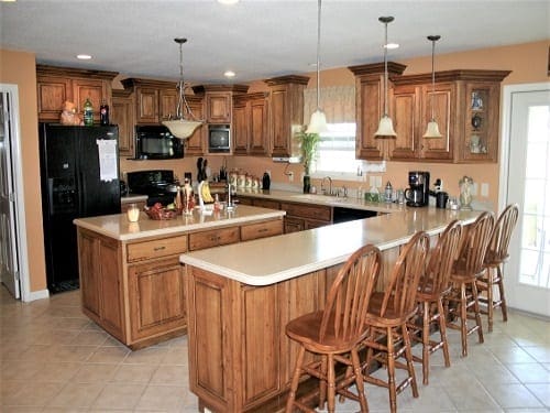 kitchen cabinets by S&W Cabinets